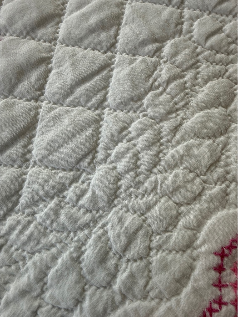 Vintage Handmade Pink Flora Hand Cross Stitch Hand Quilted Twin Quilt (cp21/tb1) - Picture 7 of 12